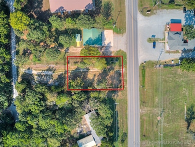 419126 E 1141 Rd, Eufaula, OK 74432 - photo 2