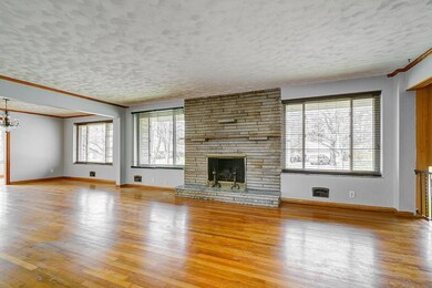 410 Northview Dr, Columbus, OH 43209 - photo 4