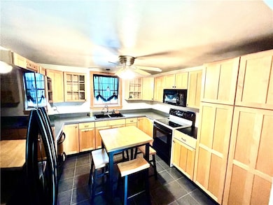 464 Bridgeport Rd, Mount Pleasant, PA 15666 - photo 7