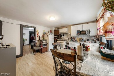 560 W Front St, Plainfield, NJ 07060 - photo 7