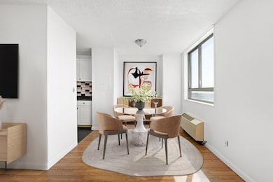 The Doric unit 1419, Union City, NJ 07087 - photo 3