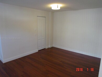 5173 NW 114th Place, Doral, FL 33178 - photo 6