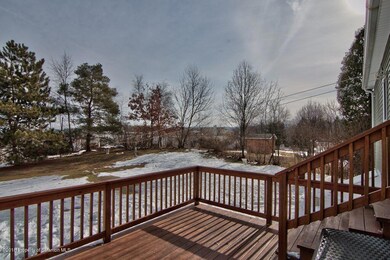 17 Olendike St, Throop, PA 18512 - photo 6