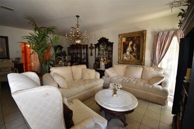 7008 Duan St, Houston, TX 77022 - photo 4