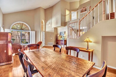 Formal Dining