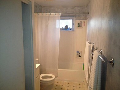 5 Center St, Old Orchard Beach, ME 04064 - photo 3