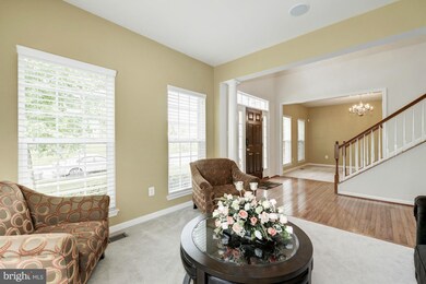 2212 Lake Forest Dr, Upper Marlboro, MD 20774 - photo 3