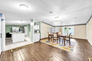 2236 Old Jolly Bay Rd, Freeport, FL 32439 - photo 4