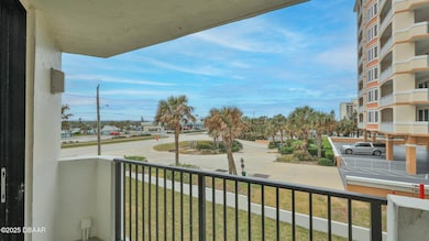 balcony west view