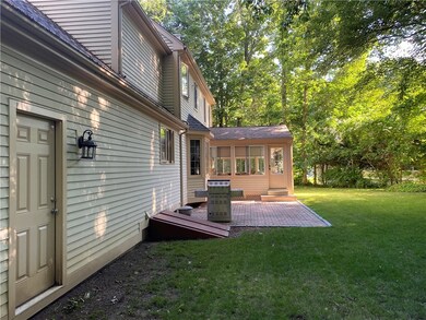 40 Aspen Ln, Greenville, RI 02828 - photo 5