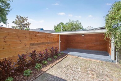 1920 REAR YARD AND ENTERTAINING SPACE