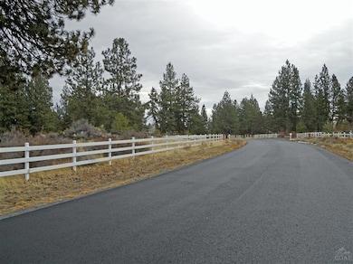 20180 Red Sky Ln, Bend, OR 97702 - photo 2