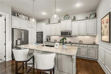 16572 W 168th Ct, Olathe, KS 66062 - photo 3