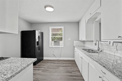 3409 Hardie St unit A, Houston, TX 77026 - photo 5