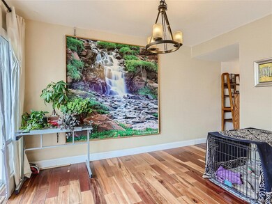 Dining/bonus room