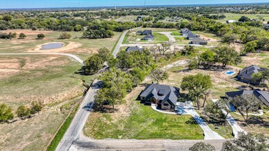 101 Clayton Crossing, Springtown, TX 76082 - photo 4