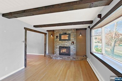 54 Mapledale Ave, Succasunna, NJ 07876 - photo 5