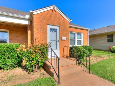 1012 S 8th St, Kingfisher, OK 73750 - photo 3