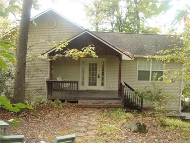 COVERED FRONT PORCH