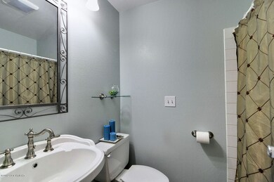 Main Full Bathroom