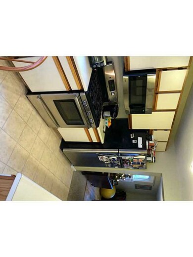 200 Heroux Blvd unit 2101, Cumberland, RI 02864 - photo 3