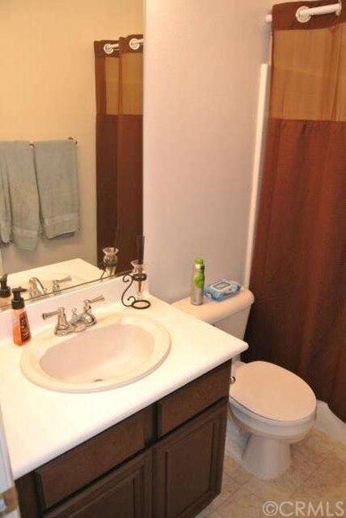 31126 Black Maple Dr, Temecula, CA 92592 - photo 2