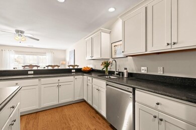 974 Main St unit 22, Wakefield, MA 01880 - photo 3