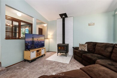 20327 W Richmond Rd, Bothell, WA 98021 - photo 5