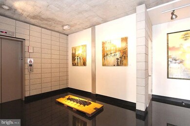 1654 Euclid St NW unit 303, Washington, DC 20009 - photo 4