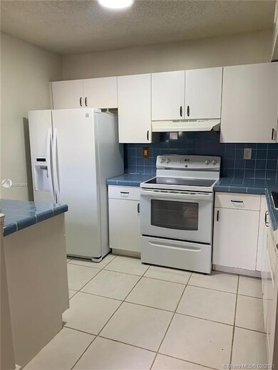 4732 NW 114th Ave unit 105, Doral, FL 33178 - photo 3