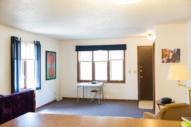 711N3rd-9