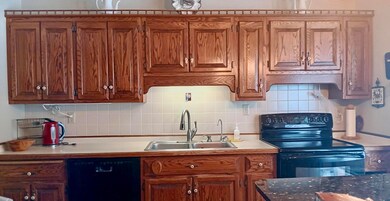 W14242 Hein Ln, Ettrick, WI 54627 - photo 4