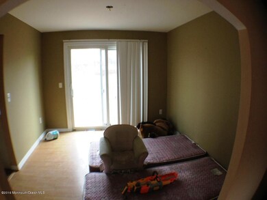 3-DiningRoom