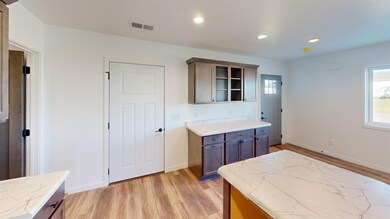 703 / 705 Stelting St, Sparta, WI 54656 - photo 7