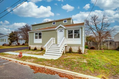 823 10th St, Keyport, NJ 07735 - photo 3