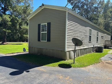 239 Pat Holifield Rd, Laurel, MS 39443 - photo 3