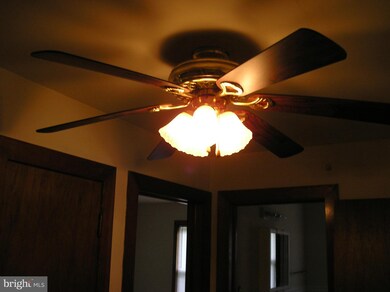 12603 Shady Bower Ln, Clear Spring, MD 21722 - photo 6