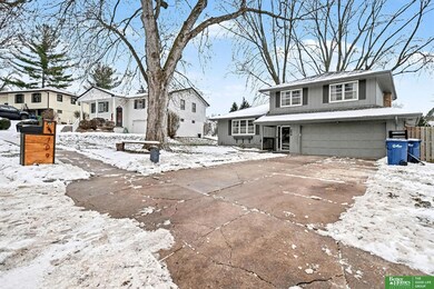 709 Sherman Dr, Bellevue, NE 68005 - photo 4