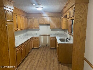 83 Walsh Cove, Byram, MS 39272 - photo 4