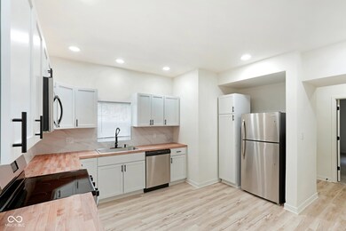 723 W 3rd St, Anderson, IN 46016 - photo 4