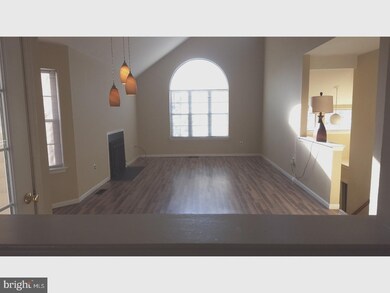 26 Dennis Ct, Hightstown, NJ 08520 - photo 3