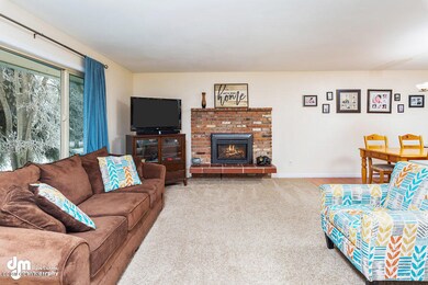 Living Room_KI_28-SMALL