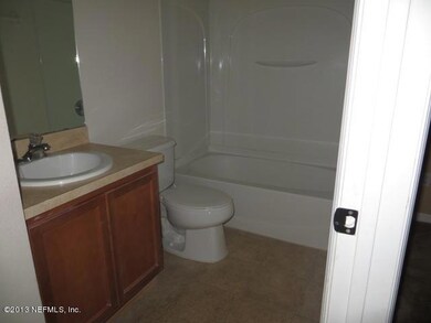 7736 Highchair Ln, Jacksonville, FL 32210 - photo 5