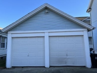 357 Hampden St, Chicopee, MA 01013 - photo 5