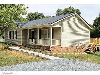 2293 Tot Hill Farm Rd, Asheboro, NC 27205 - photo 2