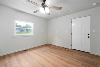 3201 W State St-13