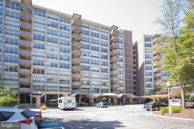 Green Hill Condominiums unit EE618, Wynnewood, PA 19096 - photo 2