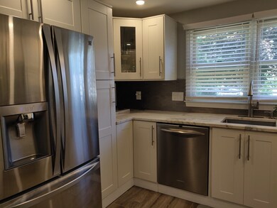 1101 Lords Ct, Wilmington, MA 01887 - photo 6