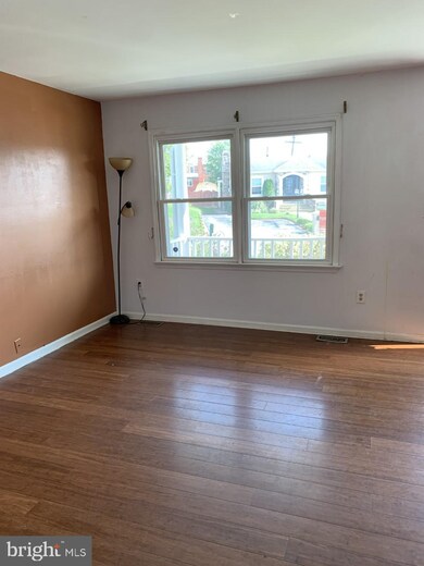 3502 Mactavish Ave, Baltimore, MD 21229 - photo 5