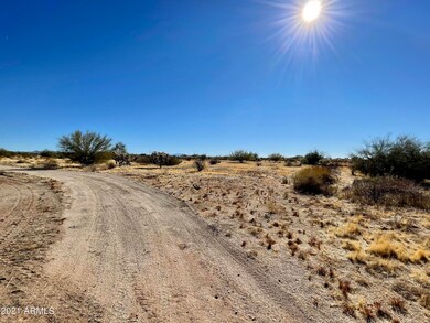 Dirt road